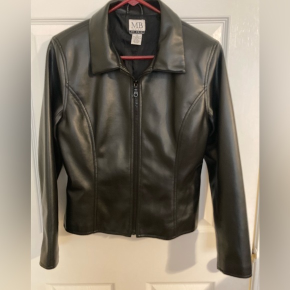 MB Designs by MBJC Classic Fitted Vegan Leather Jacket Edgy Collared with Zipper - Picture 5 of 12